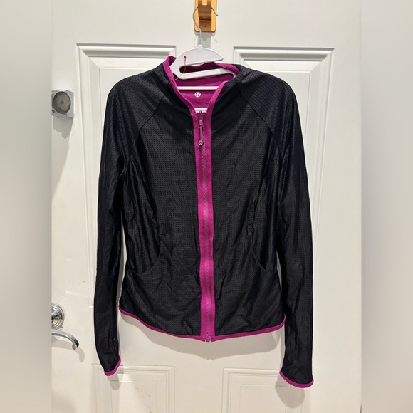 LULULEMON Find Your Bliss Reversible Jacket - Picture 2 of 7